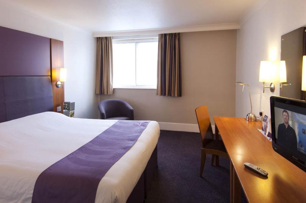 Premier Inn London Croydon Town Centre Room photo